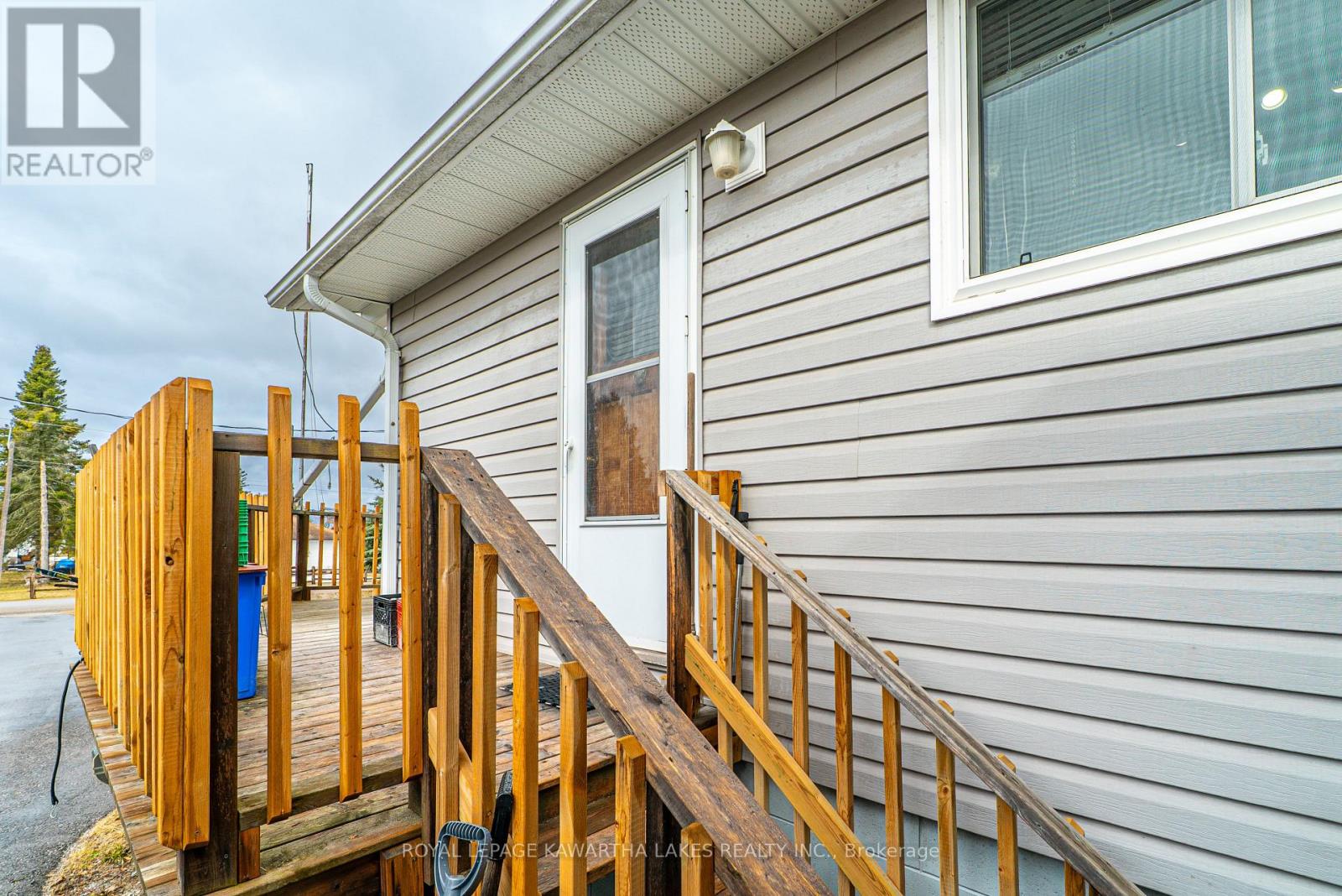 70 Blythe Shore Road, Kawartha Lakes, Ontario  K0M 1N0 - Photo 27 - X12950582