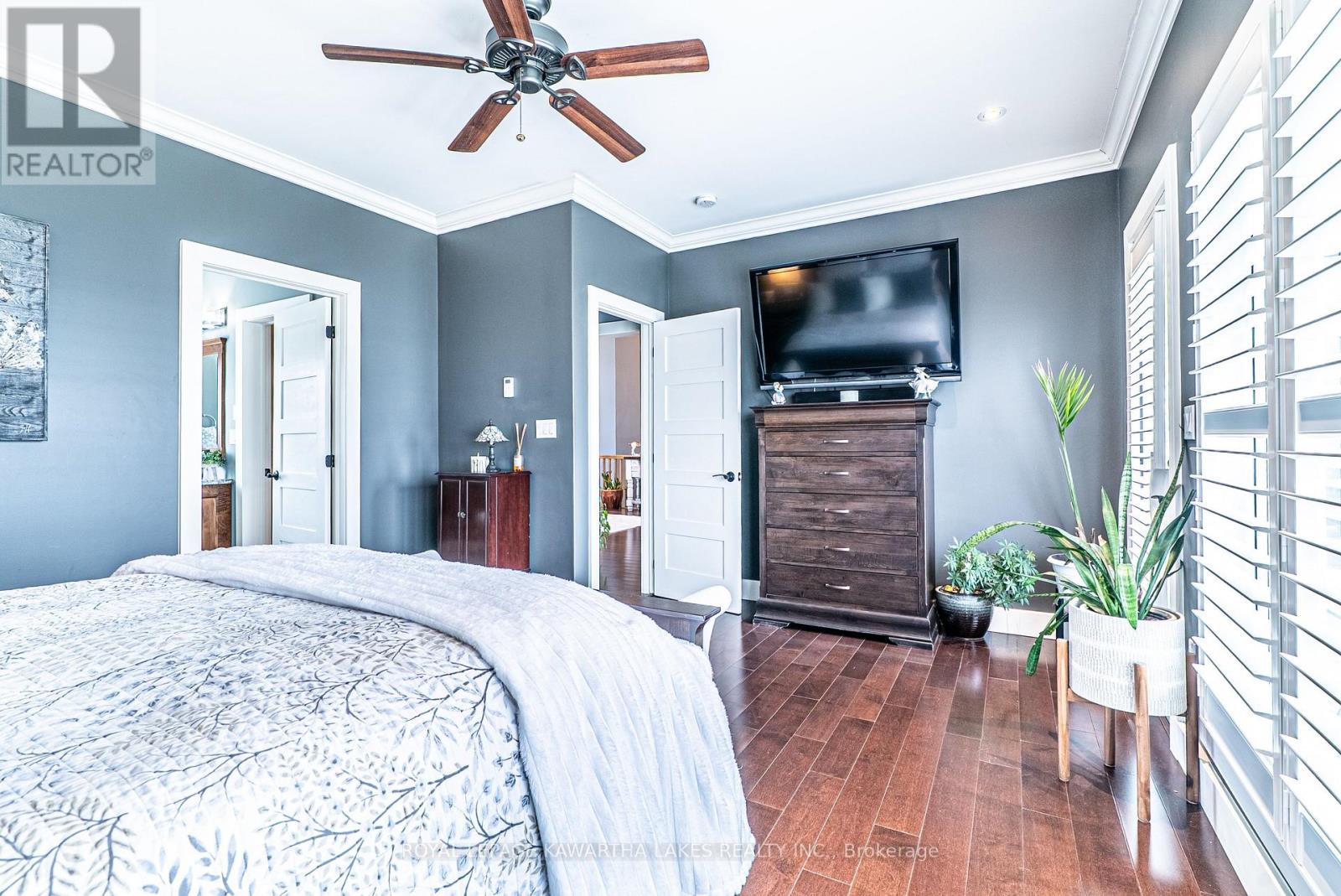 56 Falls Bay Road, Kawartha Lakes, Ontario  K0M 1A0 - Photo 26 - X12963504