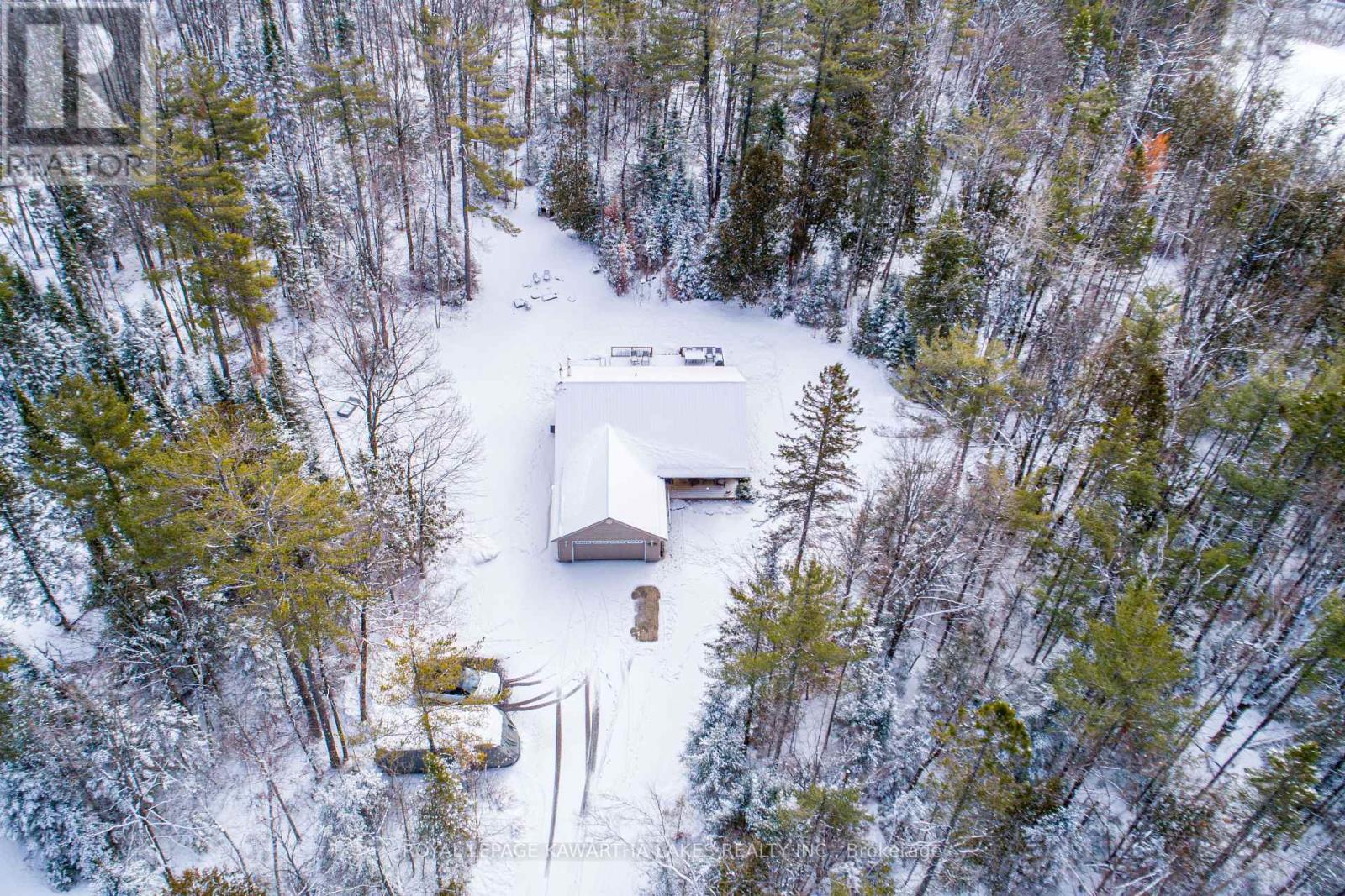 914 County Rd 49, Trent Lakes, Ontario  K0M 1A0 - Photo 2 - X12971700