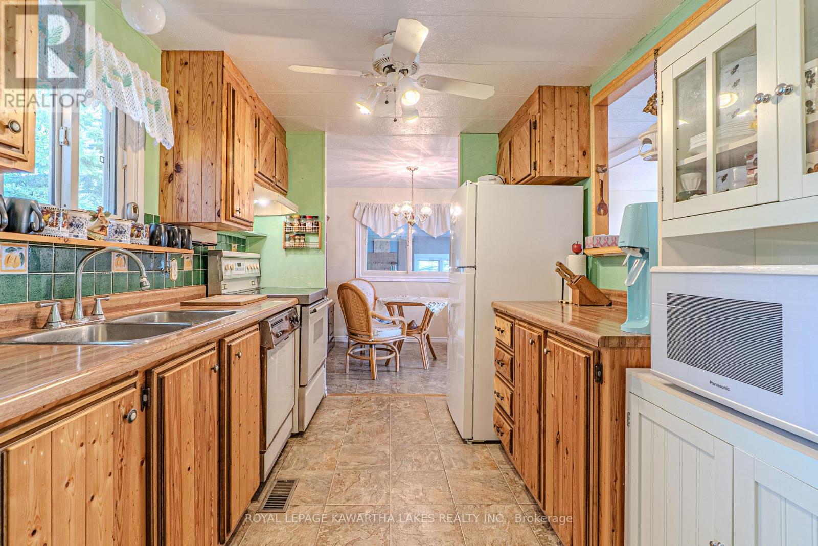 4 Vista Drive, Kawartha Lakes, Ontario  K9V 4R1 - Photo 10 - X13041104