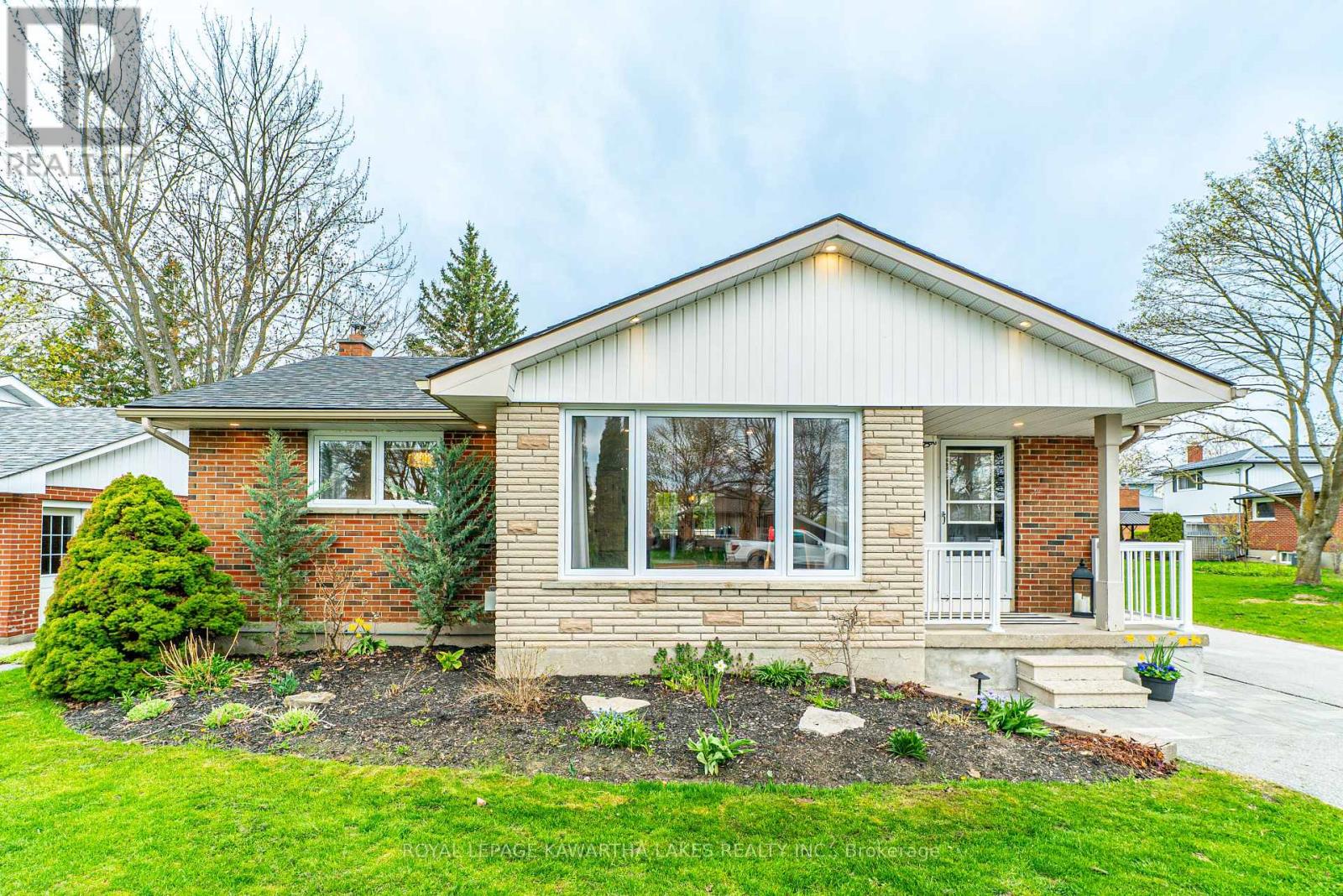116 Sanderling Crescent, Kawartha Lakes, Ontario  K9V 4N6 - Photo 1 - X13101650