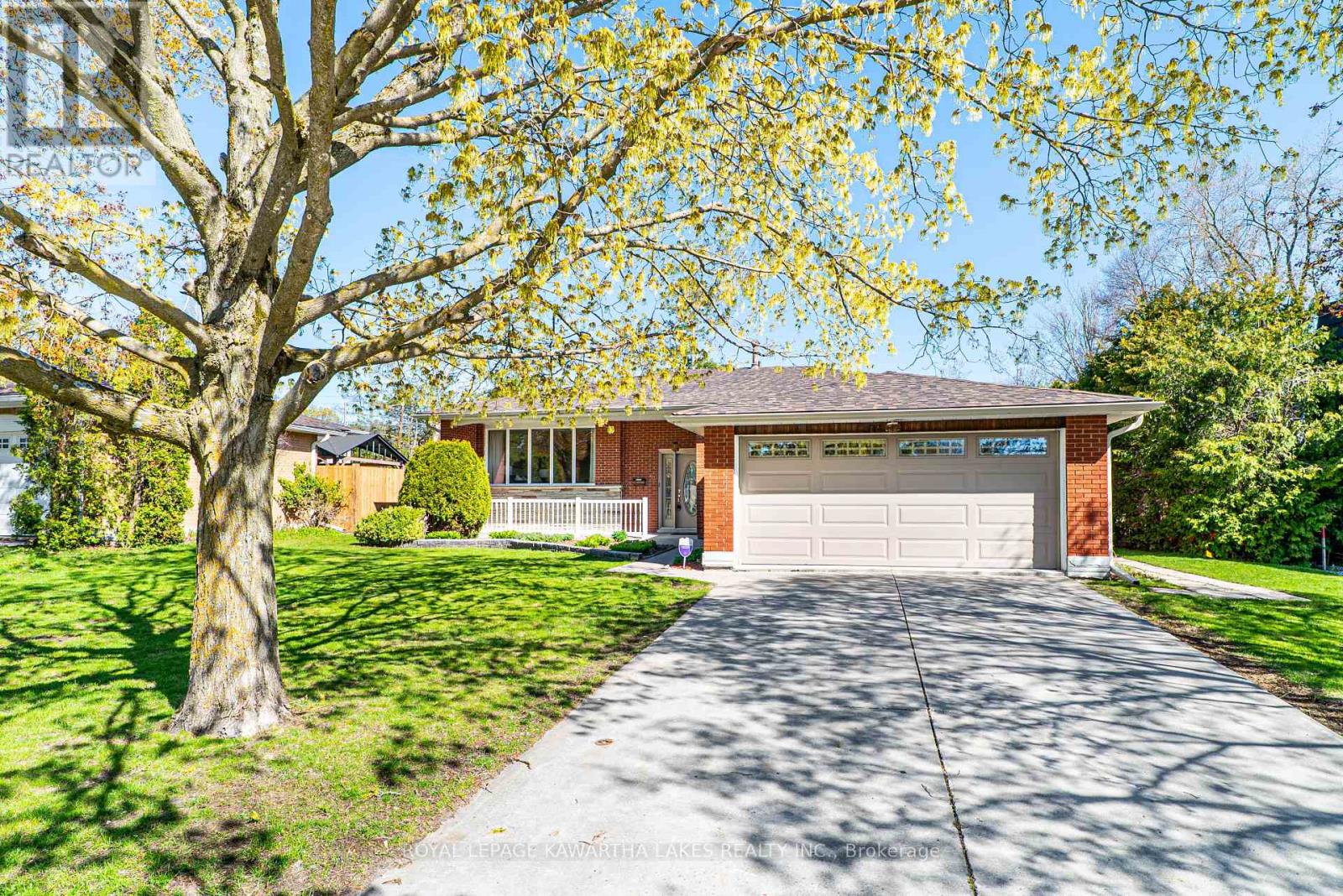 52 Sanderling Crescent, Kawartha Lakes, Ontario  K9V 4N2 - Photo 1 - X13123596