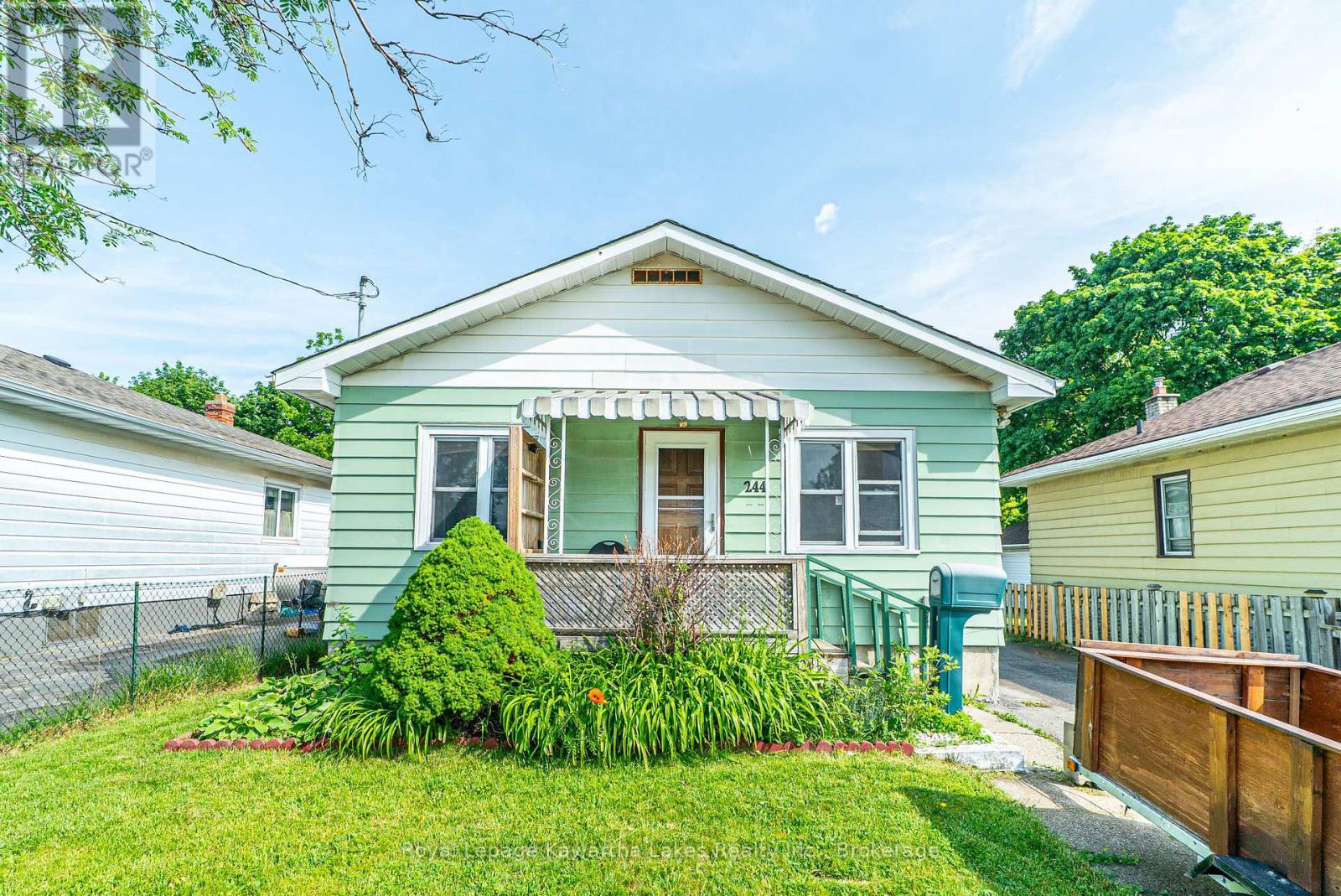 244 Annis Street, Oshawa, Ontario  L1H 3P4 - Photo 1 - E13437932